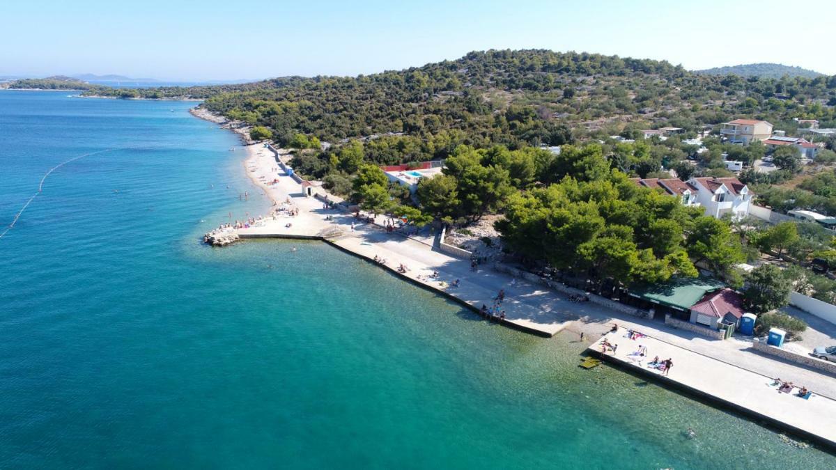 Apartment Dragana, Jezera, Island Murter Экстерьер фото